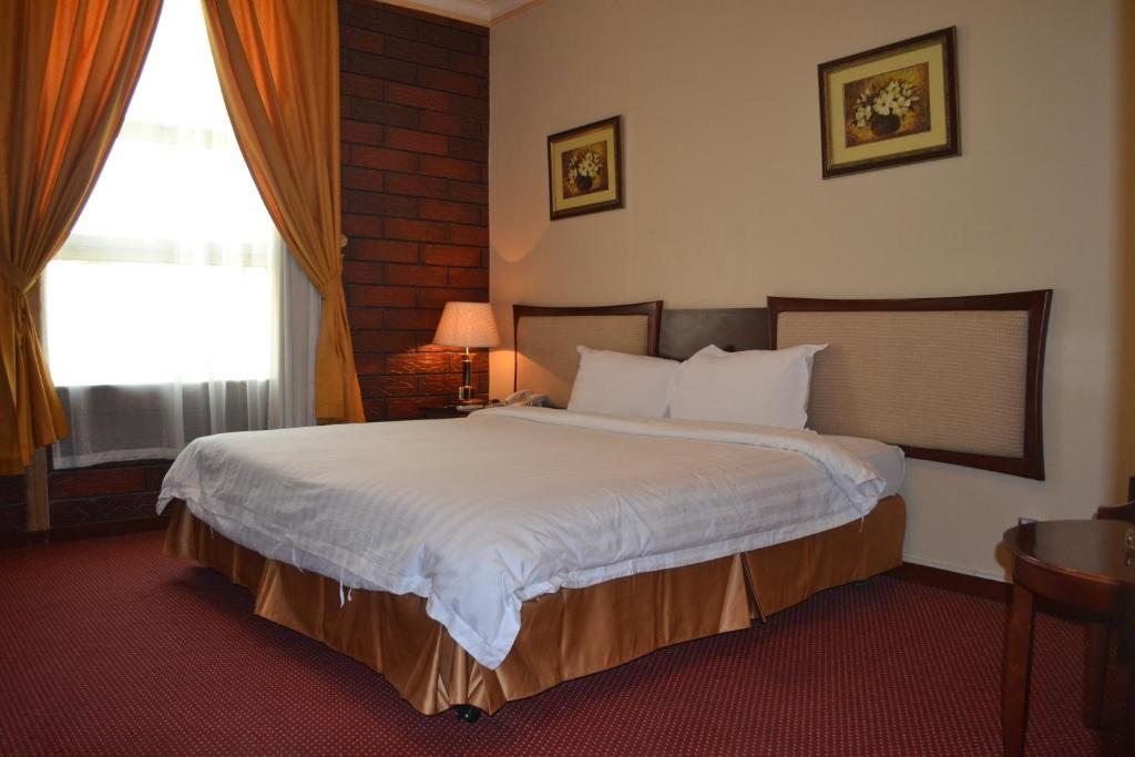Bilqase Throne Hotel Dammam Pokój zdjęcie